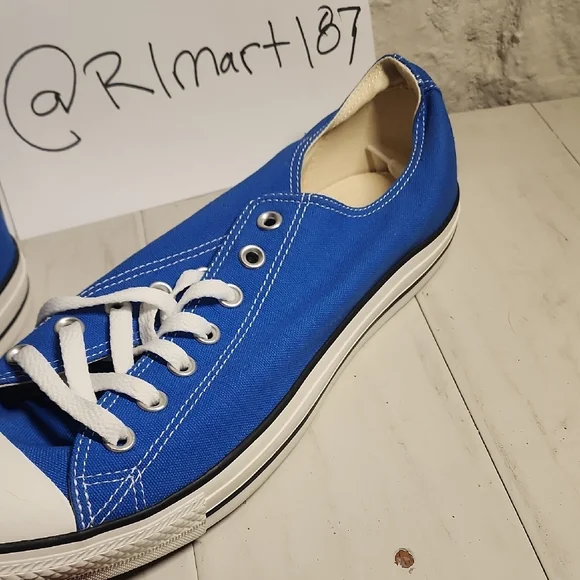 Converse Blue and White Sneakers - Picture 3 of 7